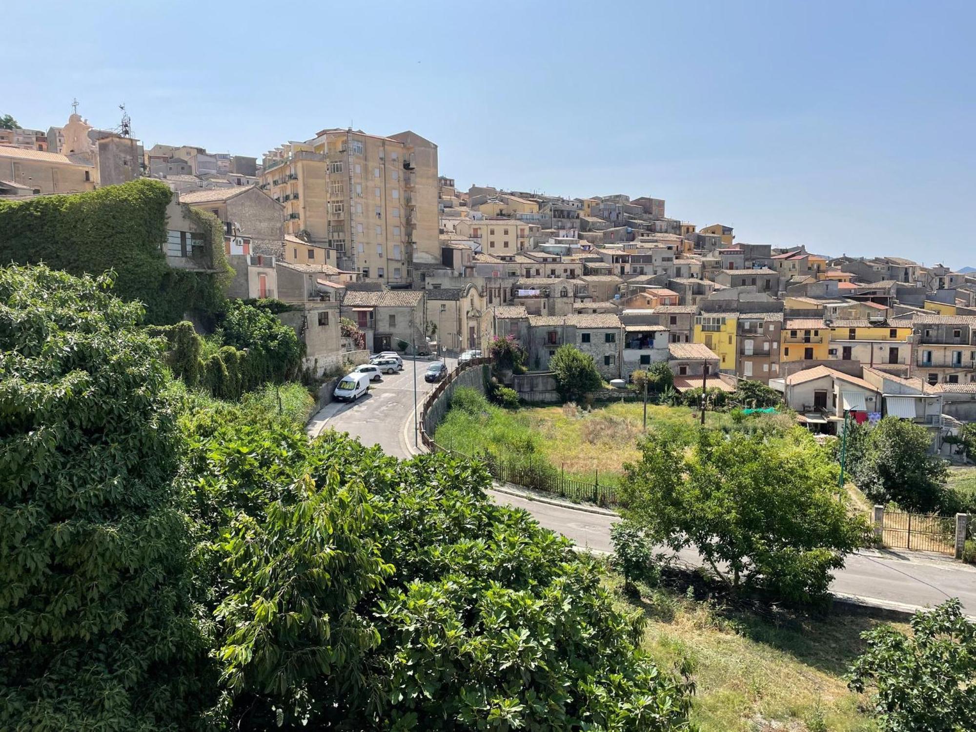 Casa Vacanze Prezioso Hotel Bisacquino Luaran gambar