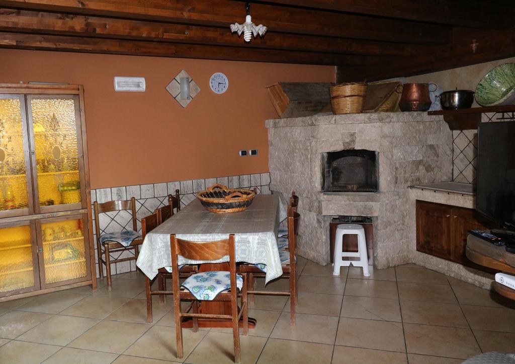 Casa Vacanze Prezioso Hotel Bisacquino Luaran gambar